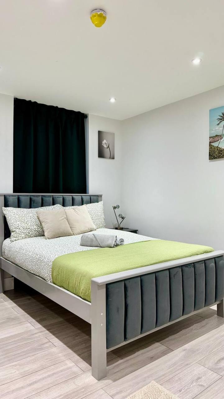 Appartamento Guest&Rest Elite 2 Londra Esterno foto